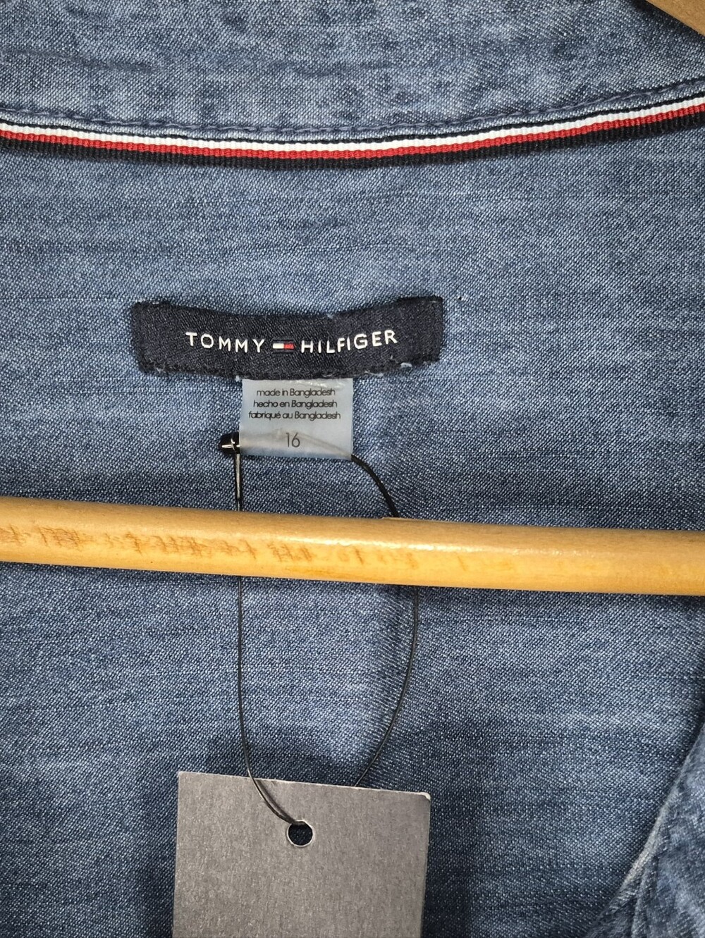 Tommy Hilfiger Tiered Chambray Dress Size 16 NWT - Picture 3 of 6